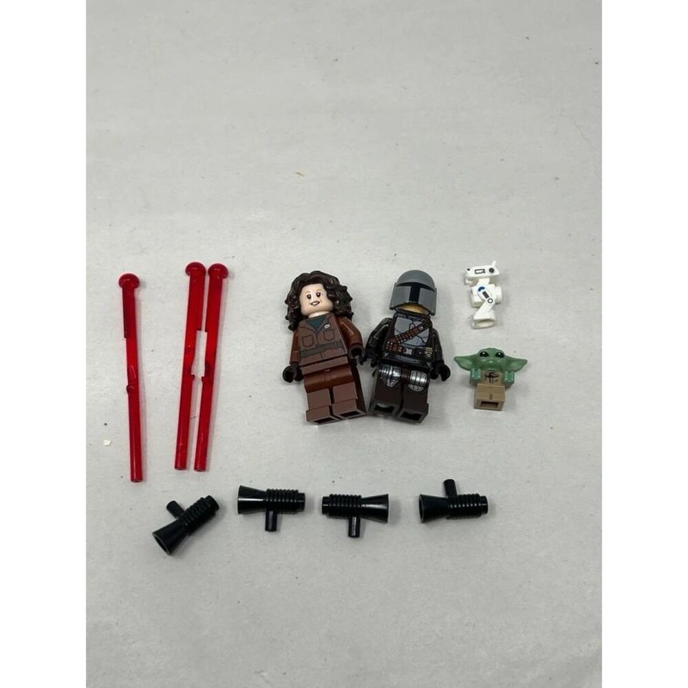 LEGO Star Wars Mini figures set of 4 plus accessories